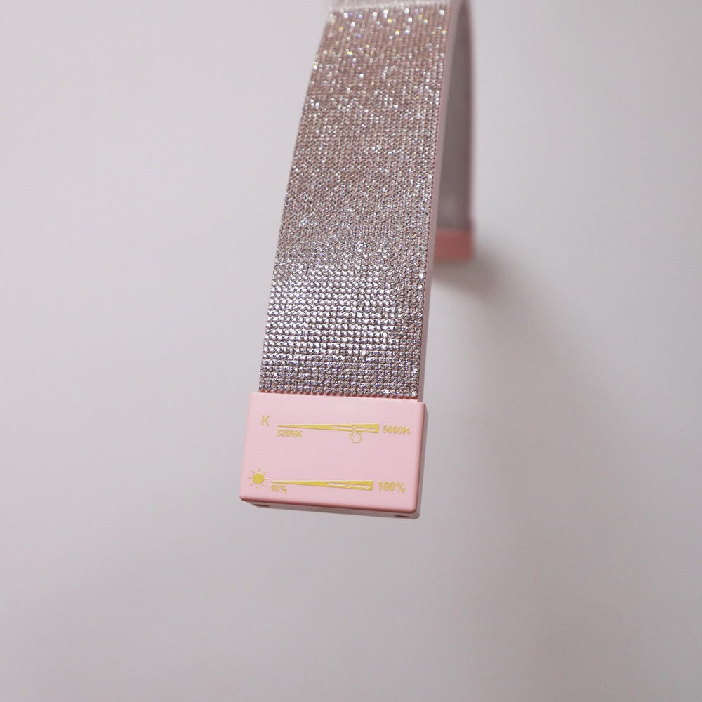 Half Moon Lash Light + Phone holder (pre order)
