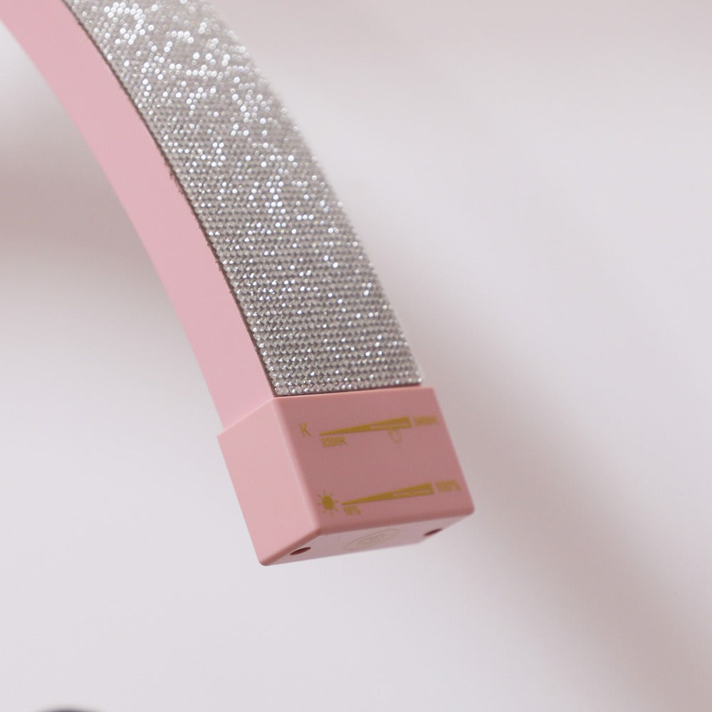 Half Moon Lash Light + Phone holder (pre order)
